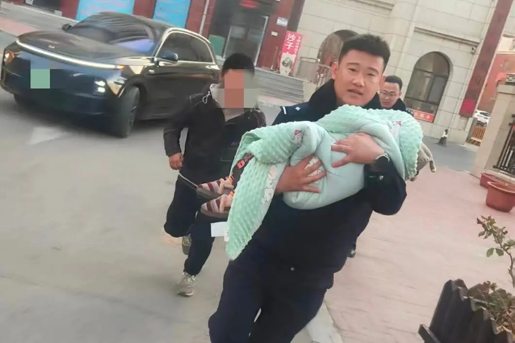 辽宁朝阳：4分钟紧急送医，惊厥幼童转危为安！