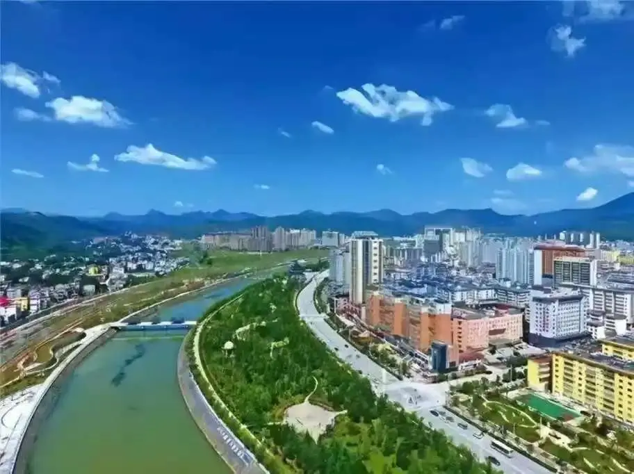 商洛市扎实开展生态环保主题法治宣传活动