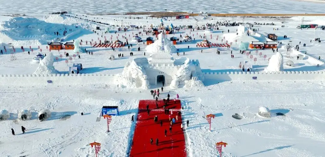 冰雪载史 情暖黄龙府：第三届太平池冰雪美食禧乐汇点燃冬日里的热雪激情