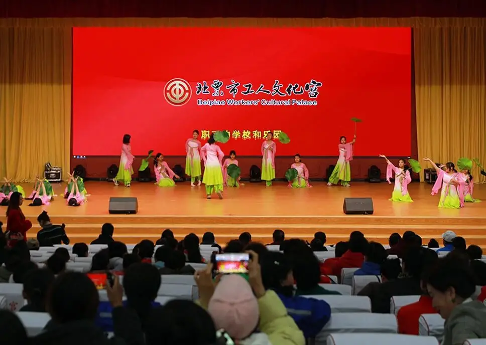 朝阳北票 马年春晚联排忙 新春年味日渐浓