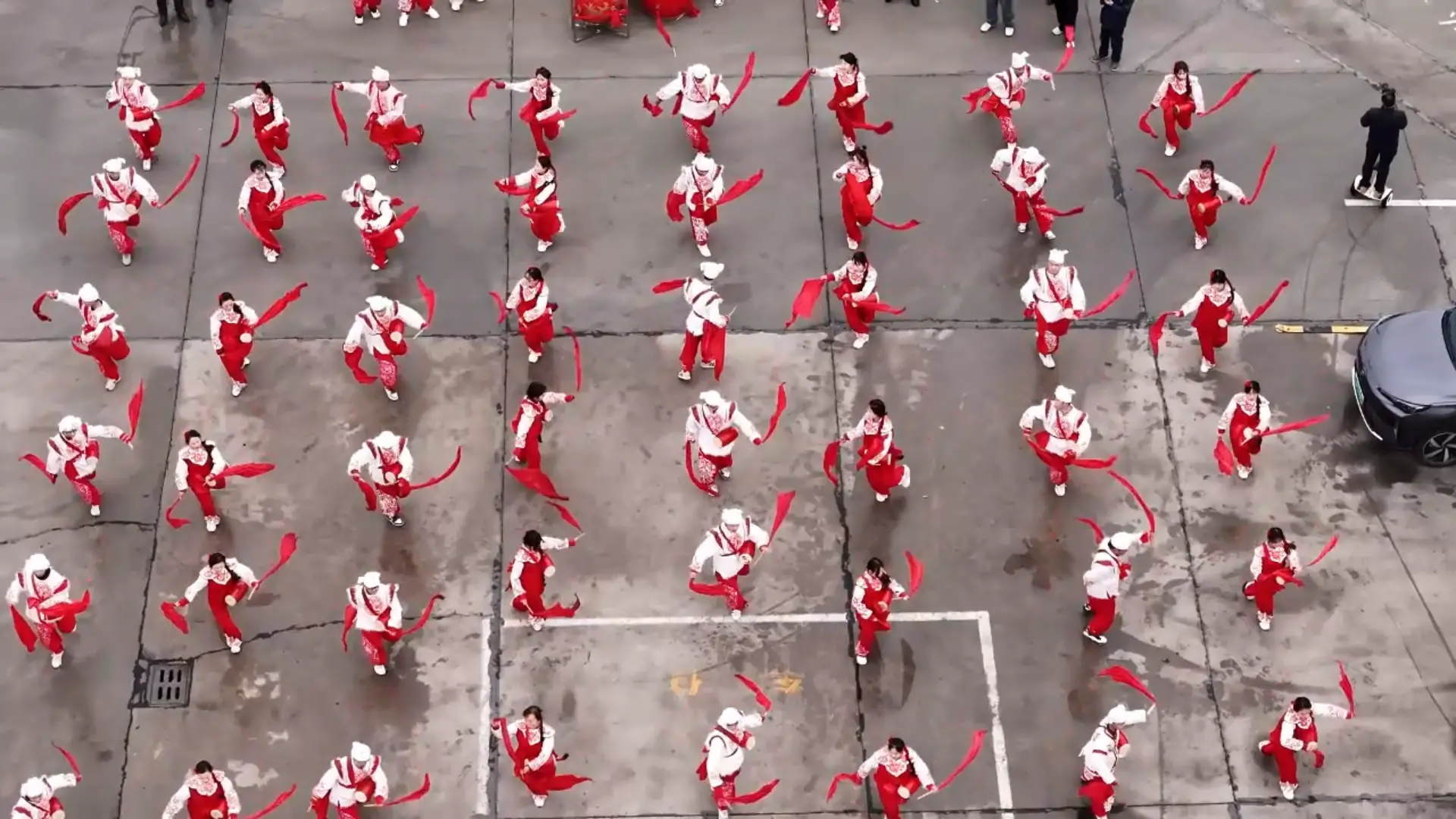 百人腰鼓贺新春 渭南高新启新程