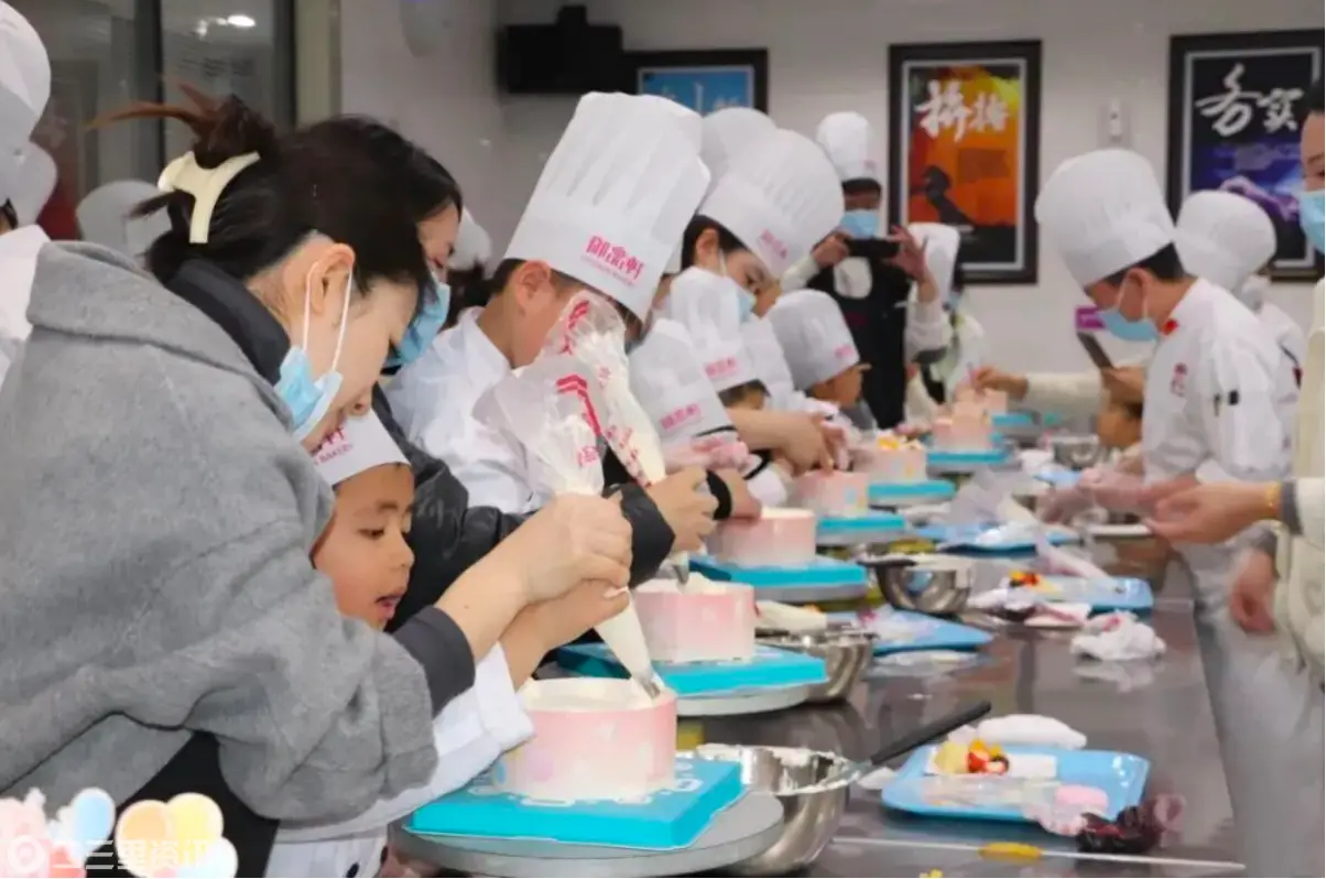 西安经开区“魔法城堡”邀您共赴甜蜜盛宴！