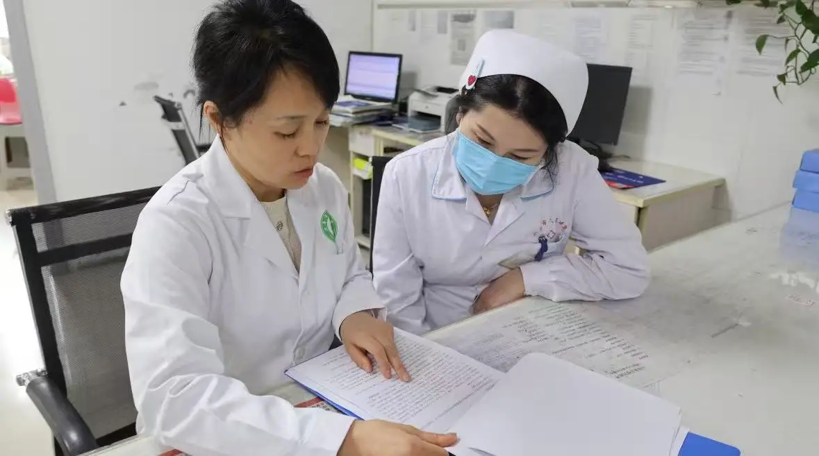 【门诊故事】她20年坚守 用爱与专业诠释医者担当