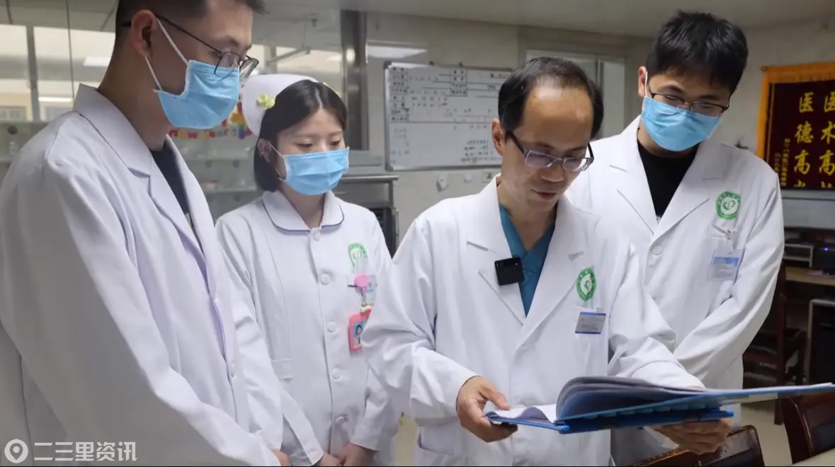 【门诊故事】兴平市人民医院心血管一科：以心为盾，守护一方百姓“心”健康