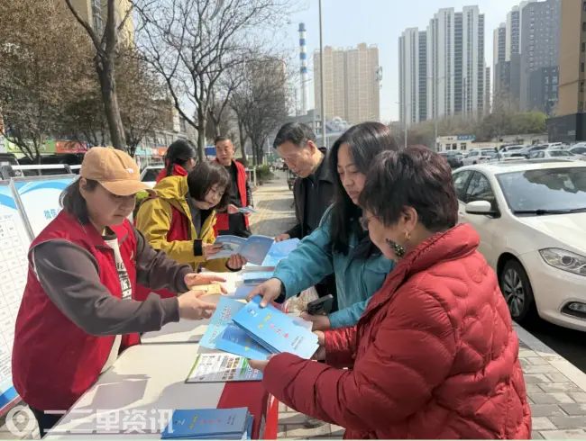 党建共建聚合力 节水宣传入民心 ——秦都区渭滨街道柳仓路社区开展节水宣传活动