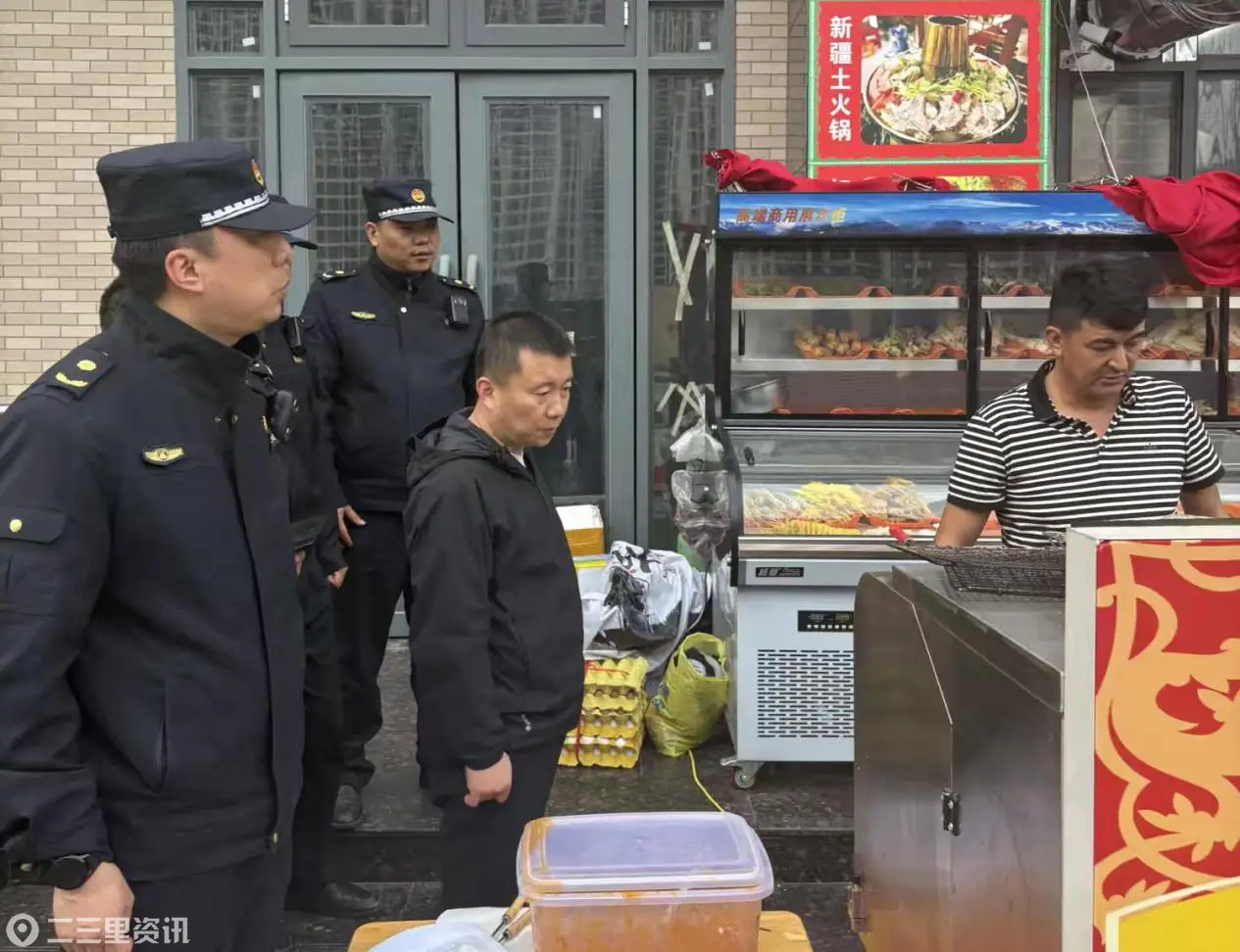 西安高新区丈八街道：整治市容乱象 守护宜居家园