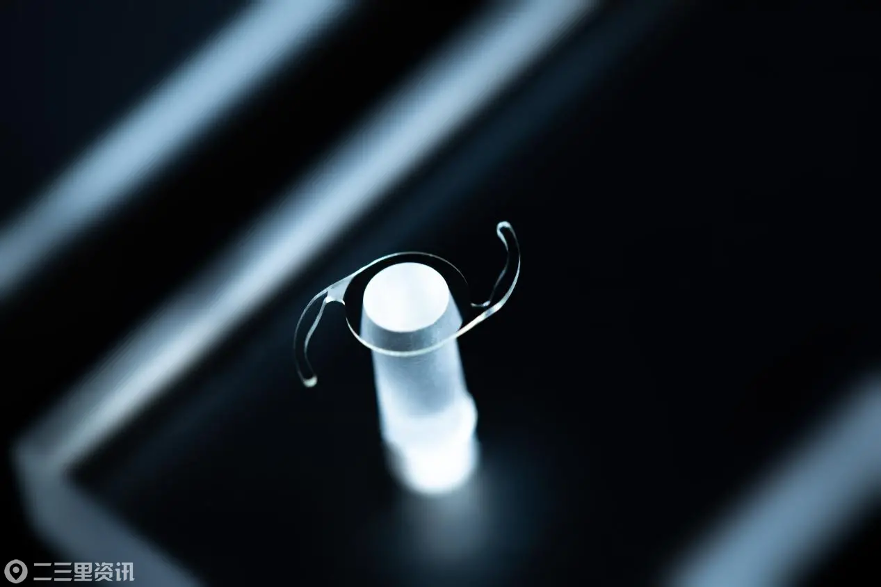 国产高端眼科器械再拓国际版图  眼得乐人工晶状体在马来西亚获批上市