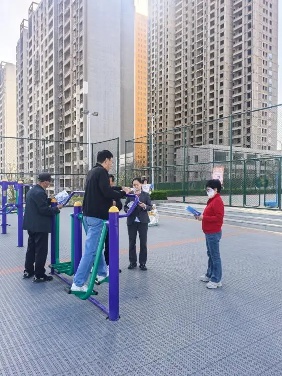 支付安全进广场 守护百姓“钱袋子”  ——中国银行府谷县营业部“支付安全无小事 清朗金融护万家”主题宣传纪实