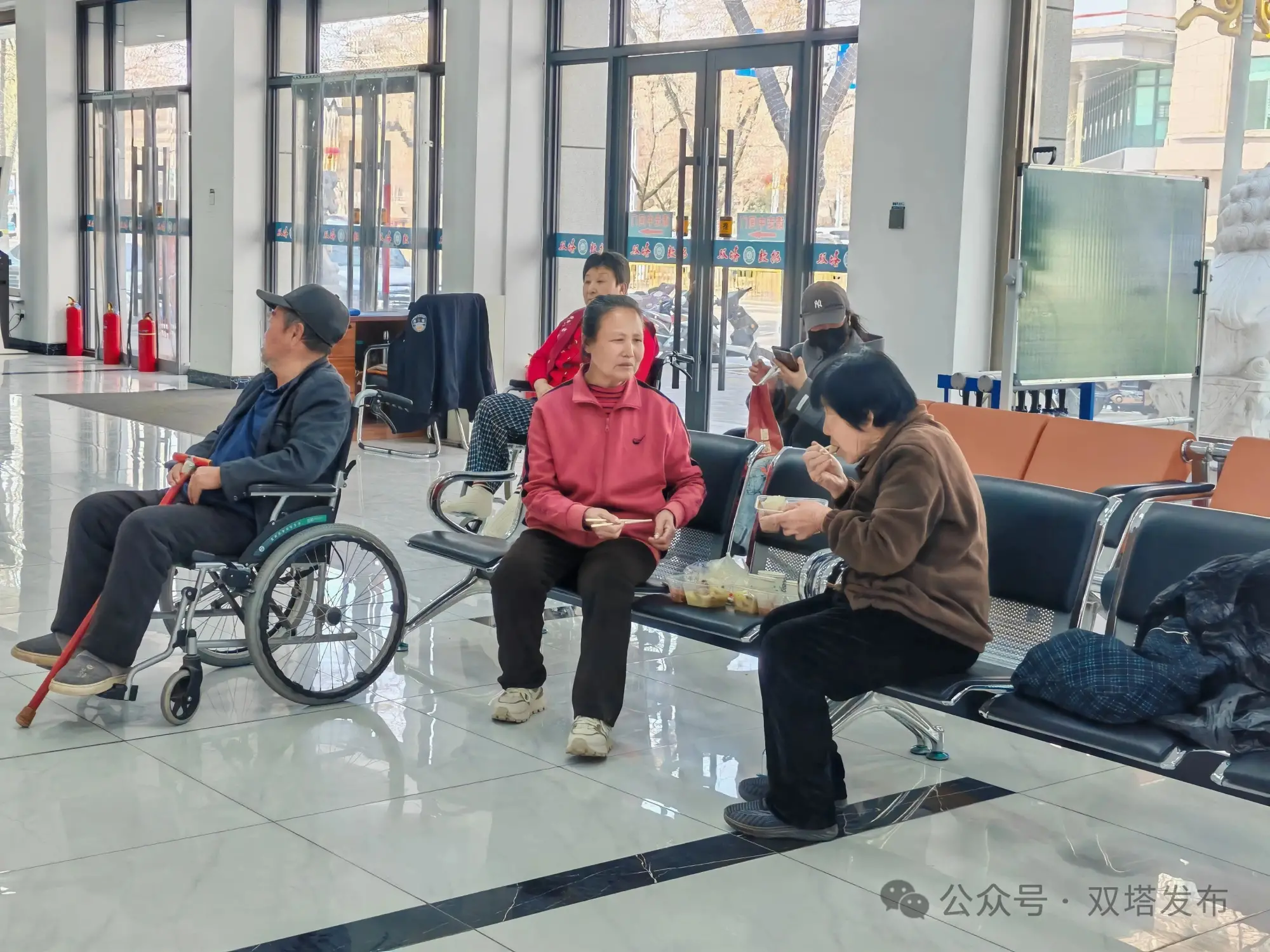 双塔区数据局：暖心服务显担当 政务服务有温度