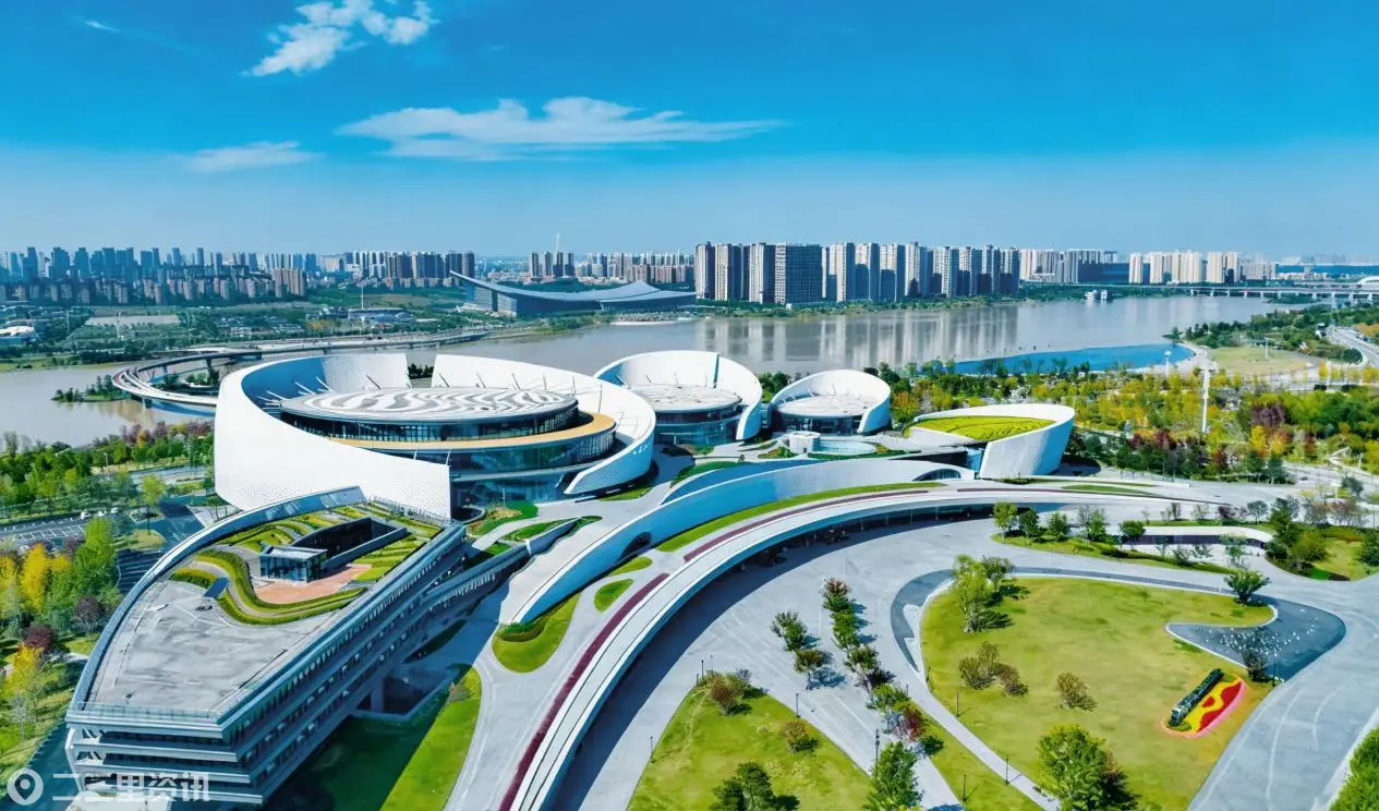 e1639cab055ea7e39e25235297dc3661