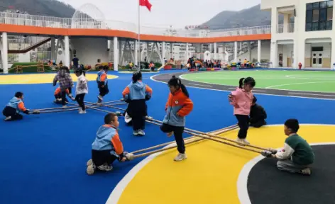 略阳县各学校贯彻“健康第一”理念助力学生快乐成长