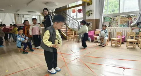 略阳县幼儿园举办“母亲节”主题体验活动