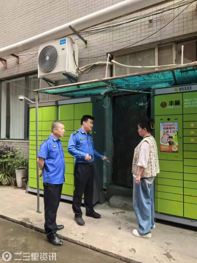 城市管理进社区 ｜咸阳市城管执法支队整治社区乱象