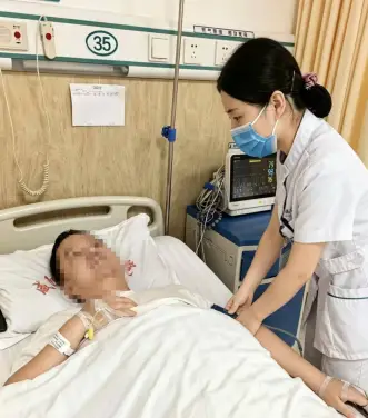 一封患者留言，致敬我们最美的“提灯女神”