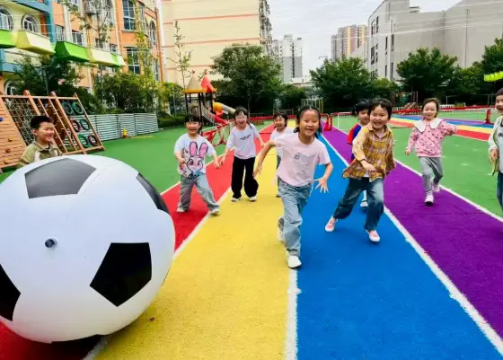 勉县翠园路幼儿园举办庆“六一”趣味足球联赛