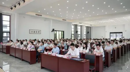 陕西健康医疗集团精益管理现场观摩与专题培训座谈会在二一五医院圆满召开