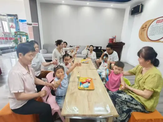 渭滨街道多彩端午活动情暖民心
