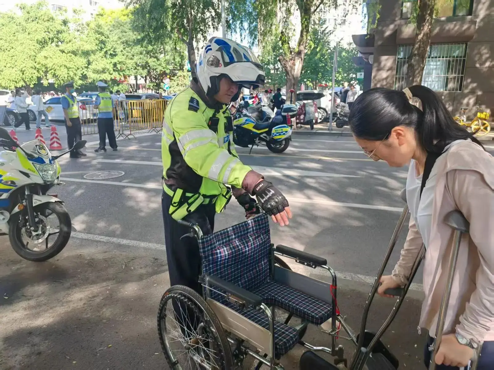 “别担心，交给我”——中考首日，盘点我市那些硬核守护与温情答卷