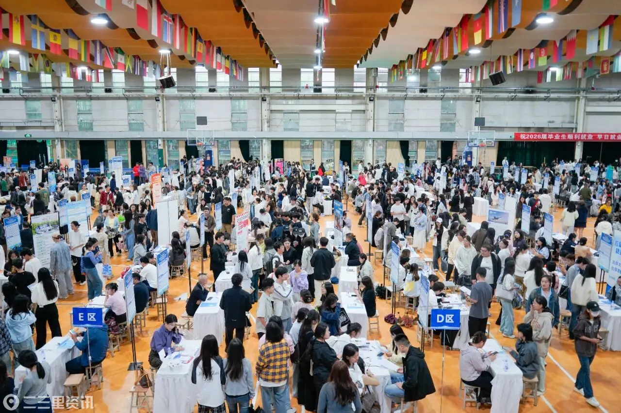 四张offer背后的培养方程式——西安翻译学院就业三连升的底层逻辑