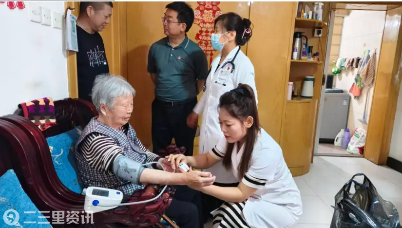 党建+｜“家园合伙人”，咸阳彩虹医院把健康服务送到群众家门口