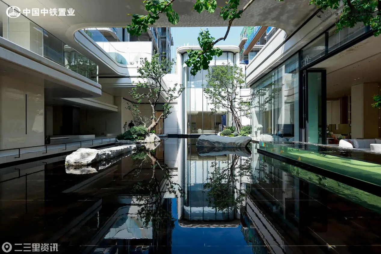 XUE_5581