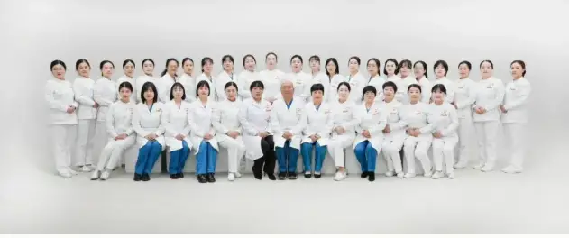 温情守护新生，科普护航成长｜延大咸阳医院儿科以仁心守护新生，用温情治愈人心
