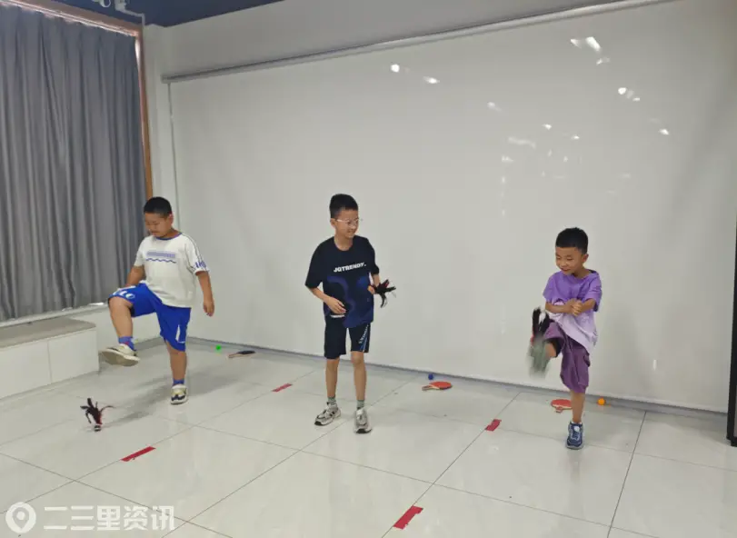 秦都区渭滨街道：趣味运动绽芳华 快乐暑期助成长