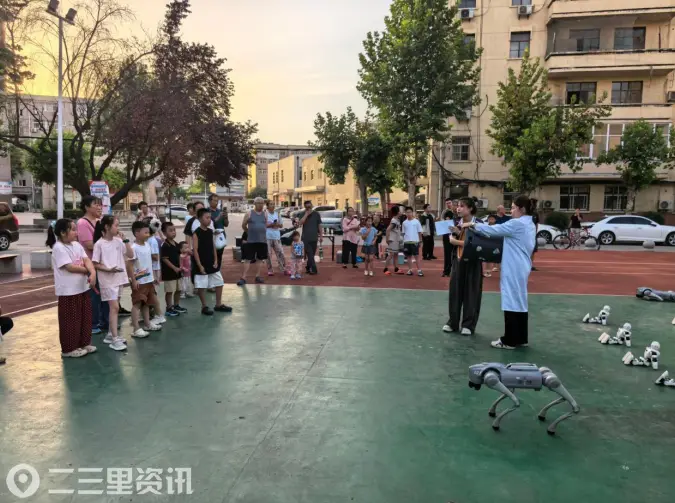 秦都区渭滨街道：科技书香进社区   点亮邻里幸福生活
