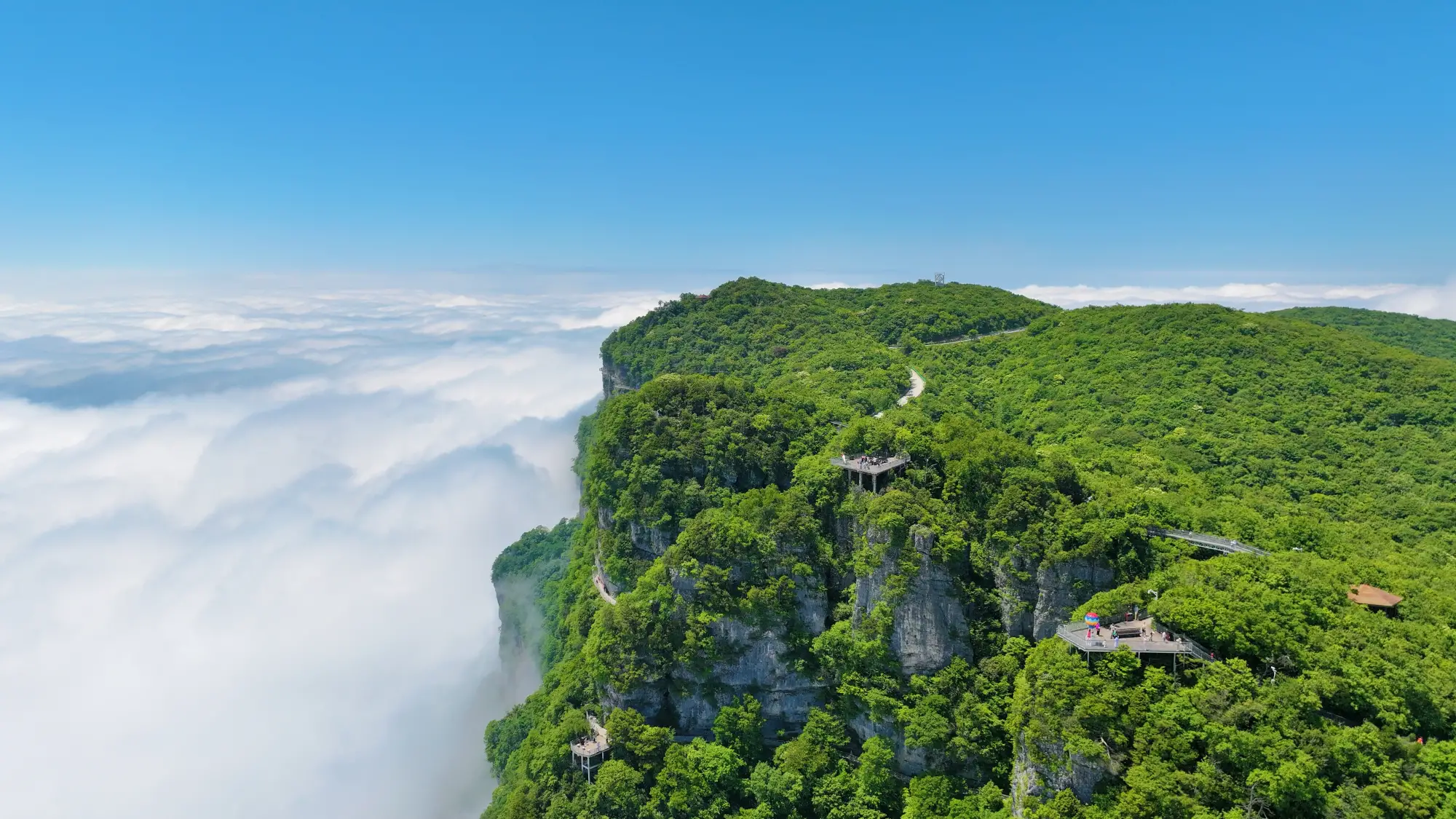云上龙头山，四季皆风华