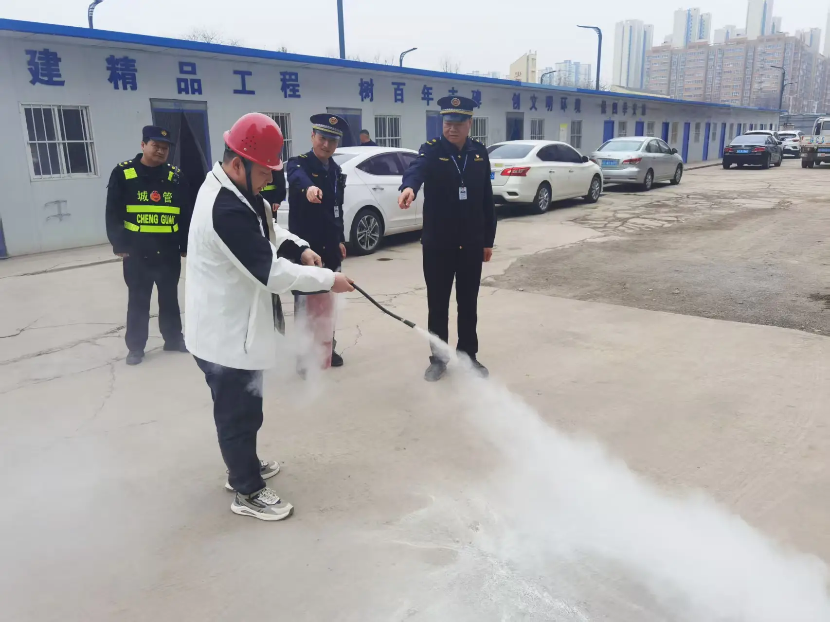 脱下军装守护城市颜值！宝鸡城管队员马宝强深耕一线十余载 用心用情办实事