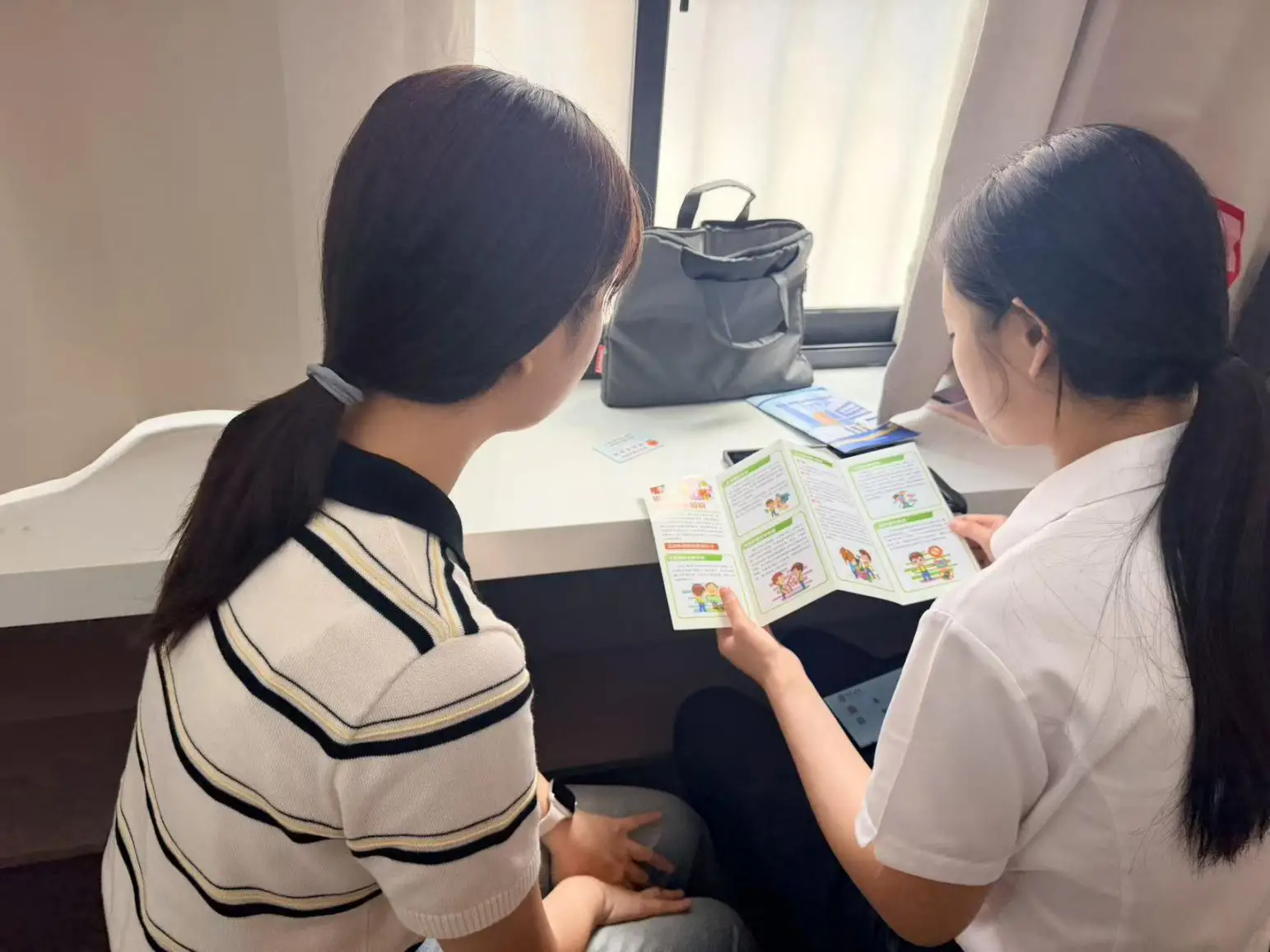 中行安康城西支行联合反诈中心开展“织密反诈防护网，守好你我钱袋子”