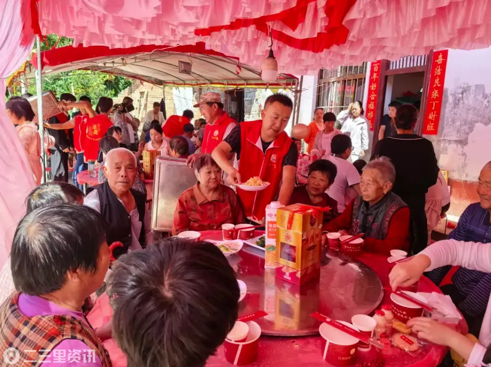 凤县：红袖添“喜”又添力 文明乡风减负更加分