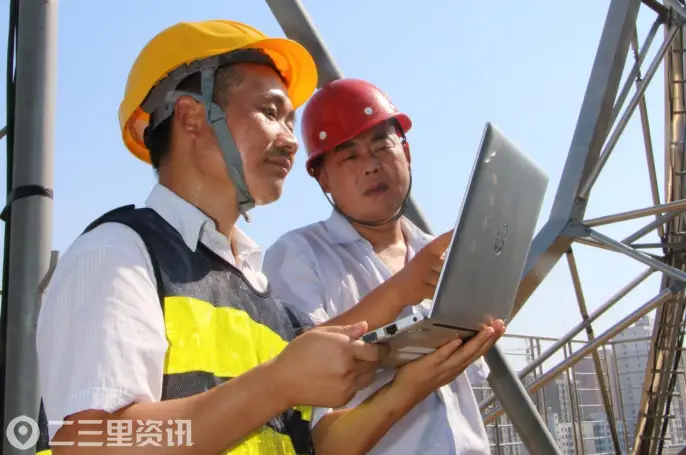多措并举战高温 咸阳移动筑牢基站通信“清凉防线”
