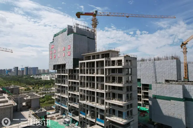 工程进度稳步推进中房·万科合庐6#楼即将完成主体封顶