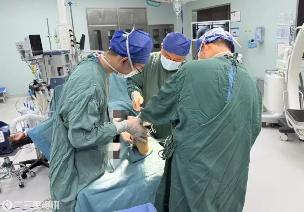 陕西中医药大学第二附属医院多学科协作成功救治极高危高龄骨折老人