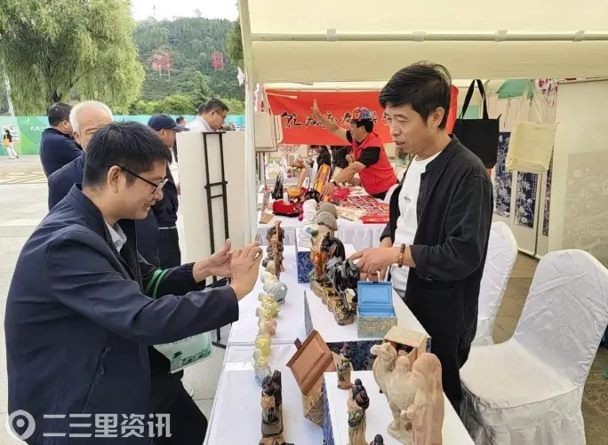 礼泉县“泥匠张”传统制陶技艺文明实践项目亮相陕西省文明乡风大会