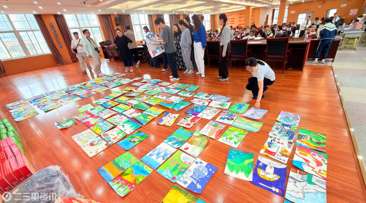 “牵手国寿- 绘动华章”2026年国寿小画家进校园活动在勉县实验小学举行