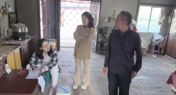 彬州市豳风街道：走访暖人心 关爱不缺席