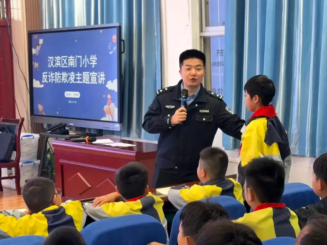 汉滨公安：法治宣传进校园 “金盾护苗”助成长