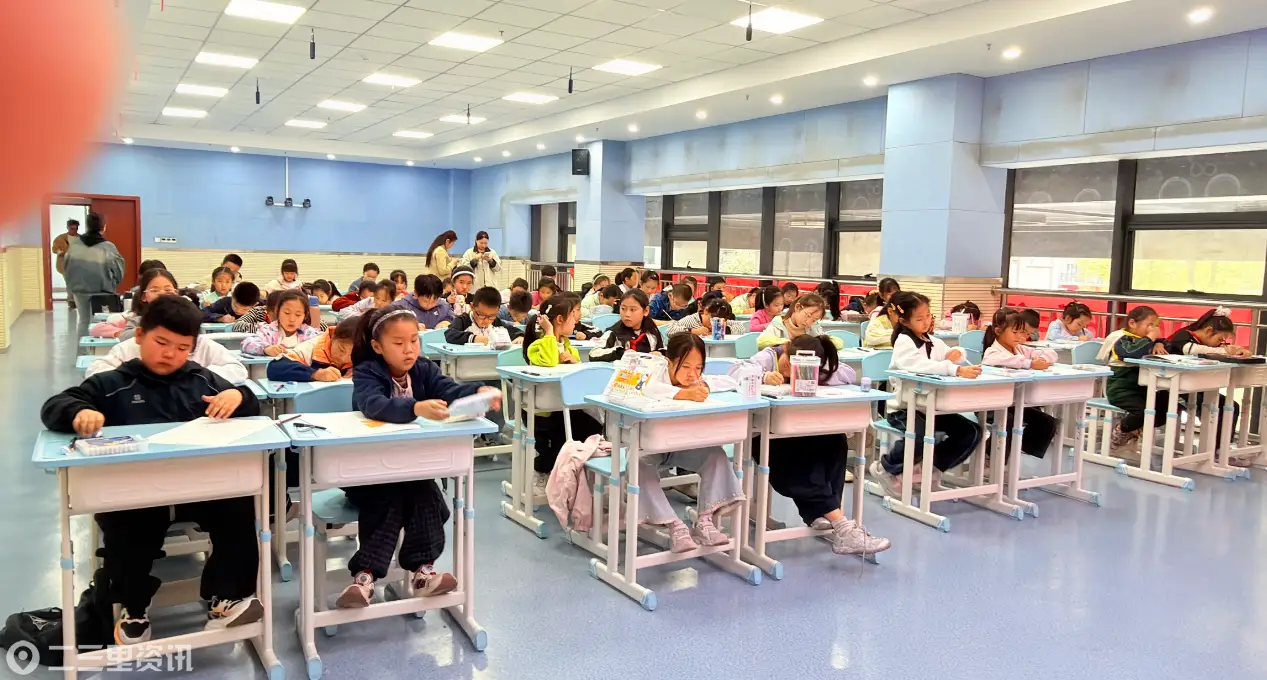 “牵手国寿- 绘动华章” 2026年国寿小画家进校园活动在勉县举行