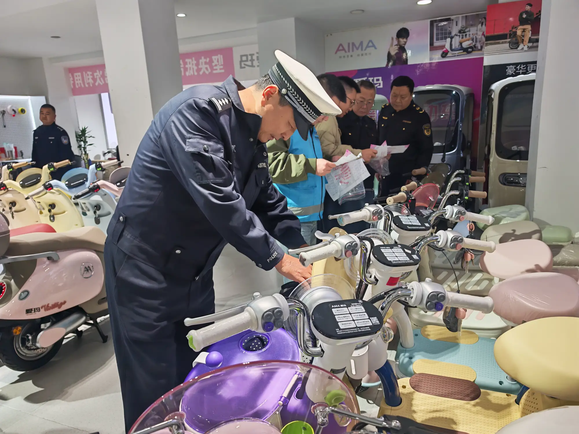 汉滨公安交警开展电动自行车非法改装违规套牌专项整治行动