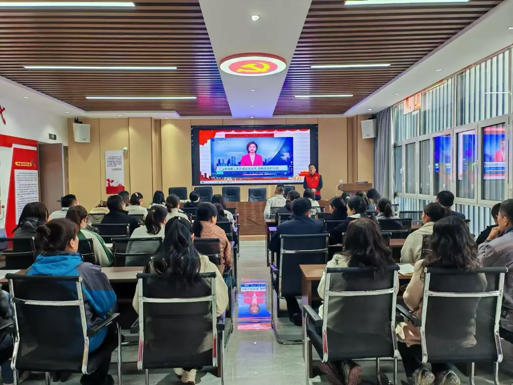 “消防安全进社区共筑平安防火墙”市级 新时代文明实践示范活动扎实开展