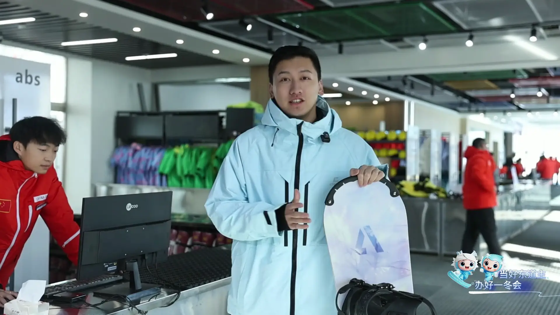 主播带你云打卡！神木碧麟湾赛事级雪道真容一探究竟