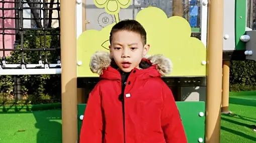 浐灞二幼学生： 多吃蔬果，少吃零食，养成不挑食的好习惯