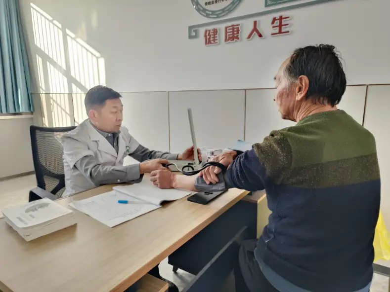 神木花石崖镇：绘就乡村养老新画卷 托起幸福最美夕阳红