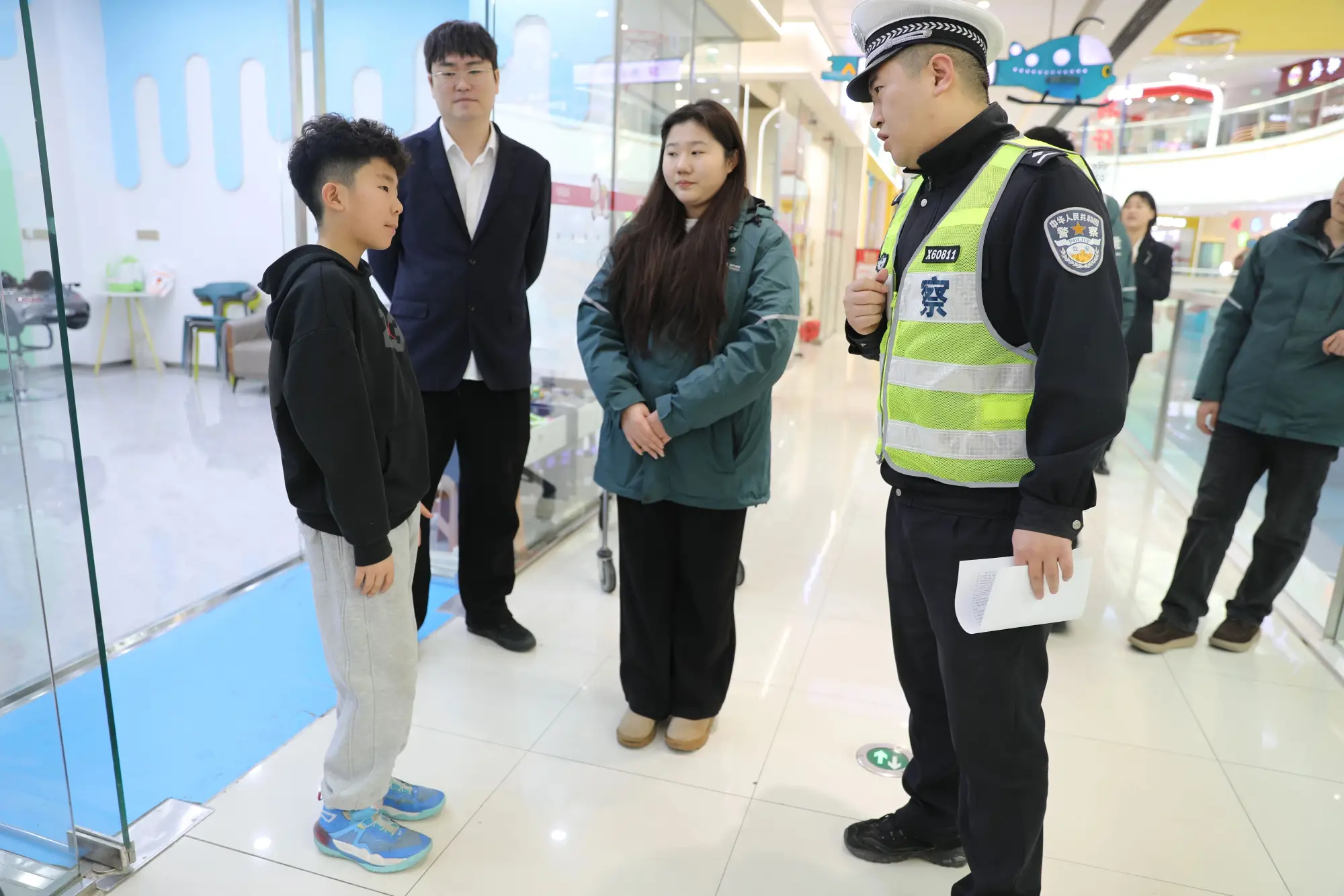 平安春运 朝阳交警同行 警企联动护春运 商圈送安暖归途