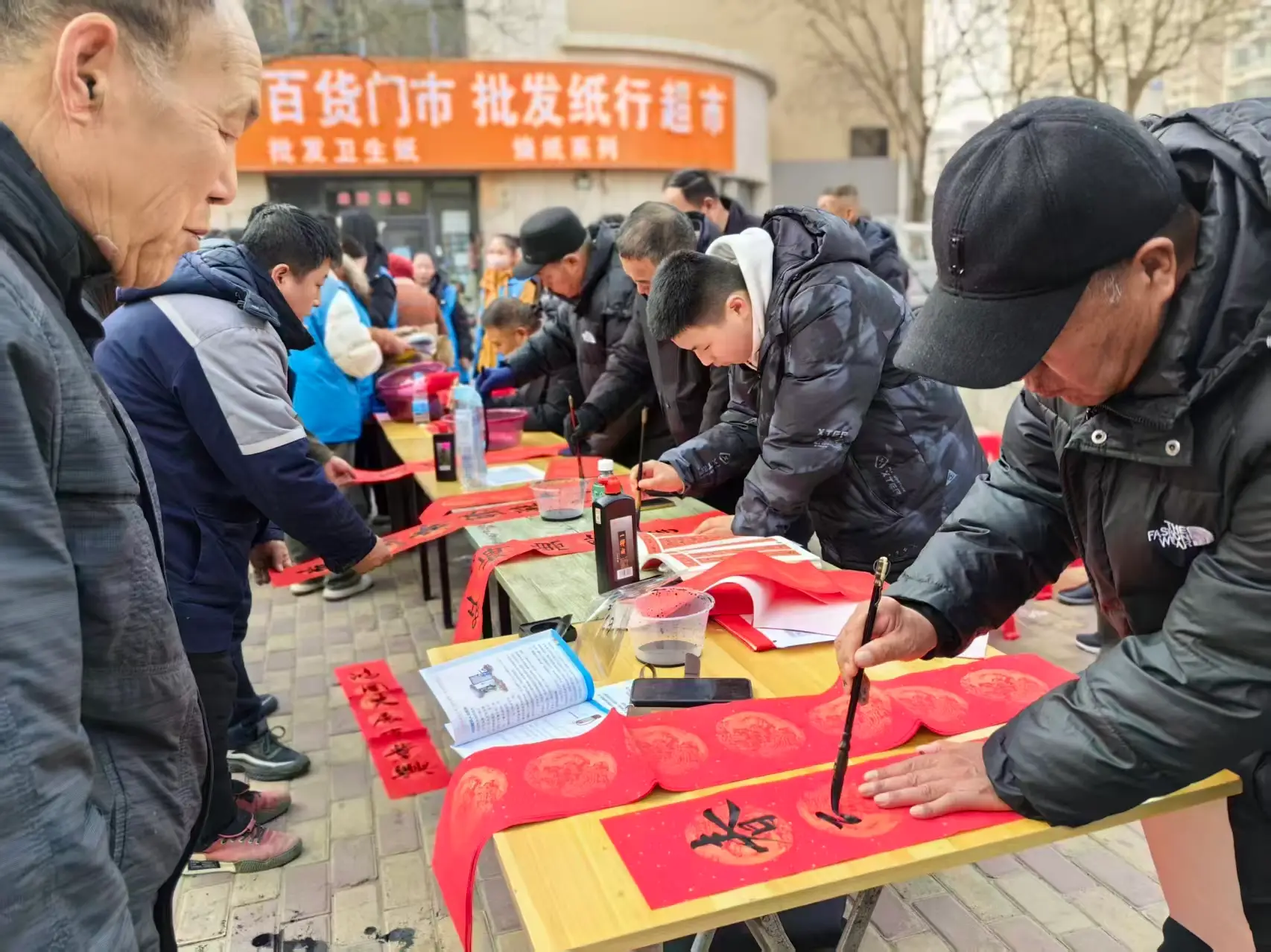 靖边：文明实践润民心 新春暖意满社区 