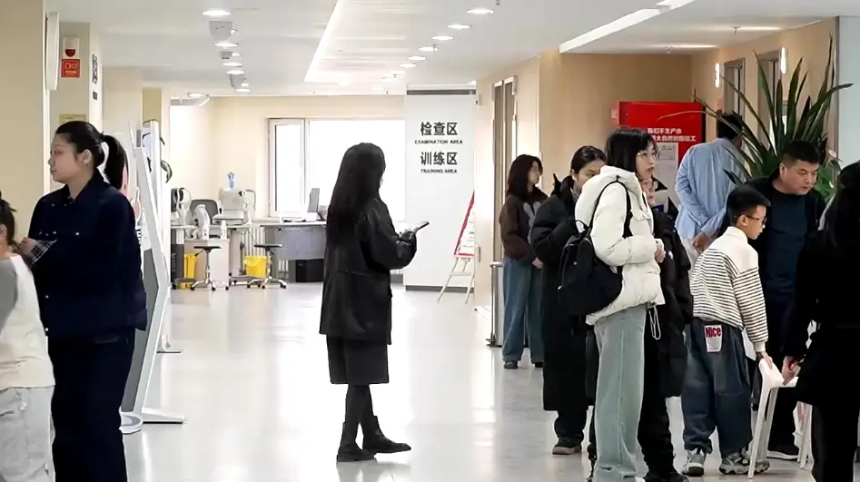 别让近视“悄悄涨”！开学前眼健康体检，林子丹院长给家长划重点
