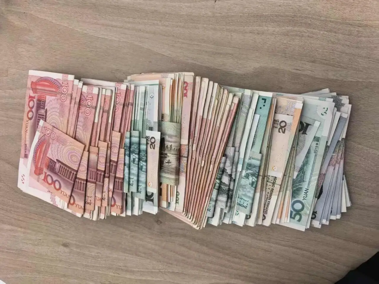 线上诈骗+线下取现投送？定边公安为群众挽损3万元