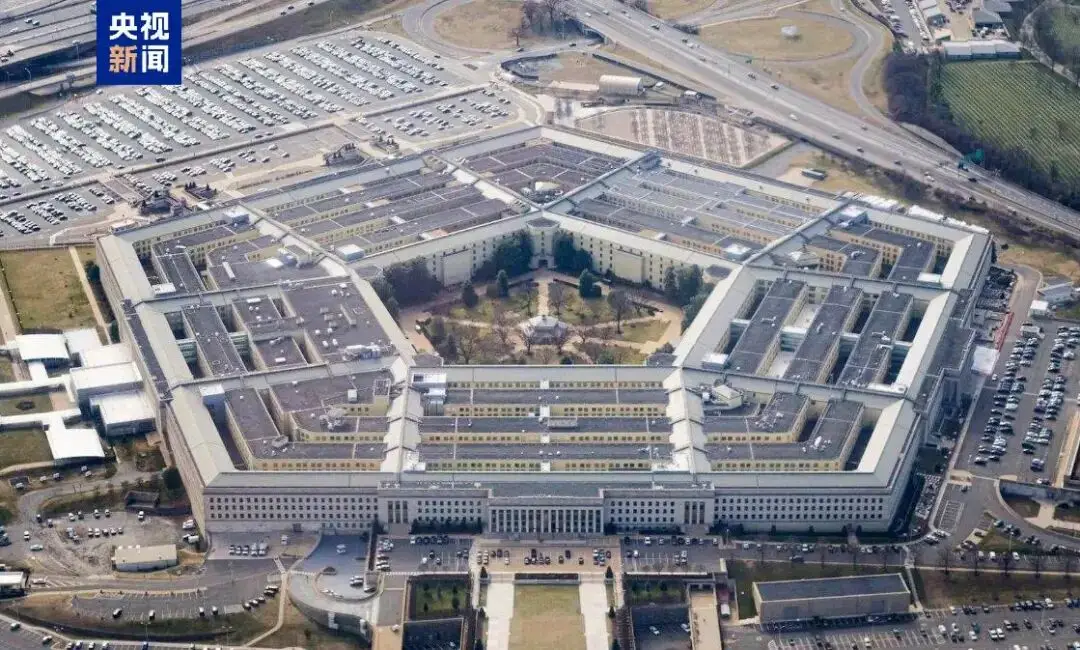 美军13人阵亡，超300人受伤！“布什”号航母将部署到中东，美称对伊朗战事还将持续“2到4周”，仍无需出动地面部队